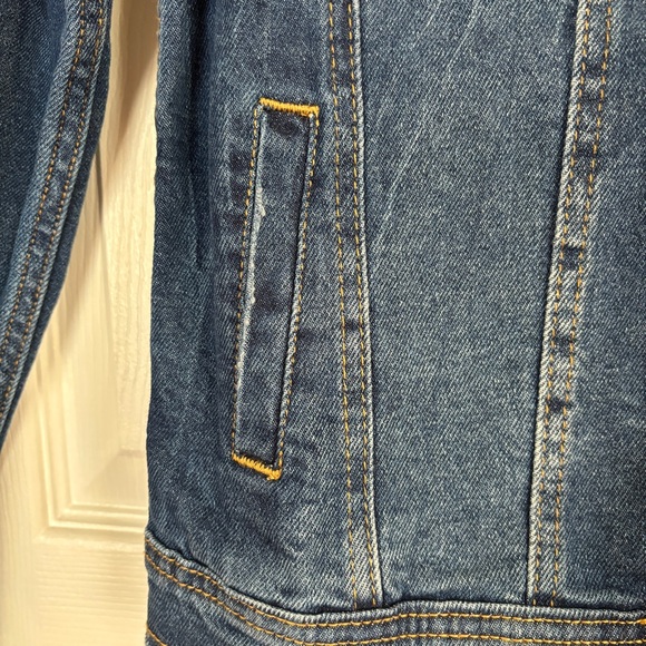 Universal Thread Jean Jacket - Picture 9 of 16